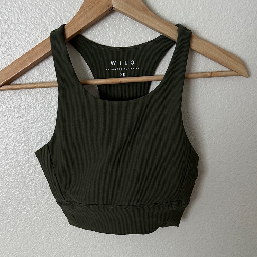 WILO Olive Green Ribbed Tank Top - XS
